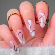 Nail designs art nail polish Apk by VzGameStudio2019